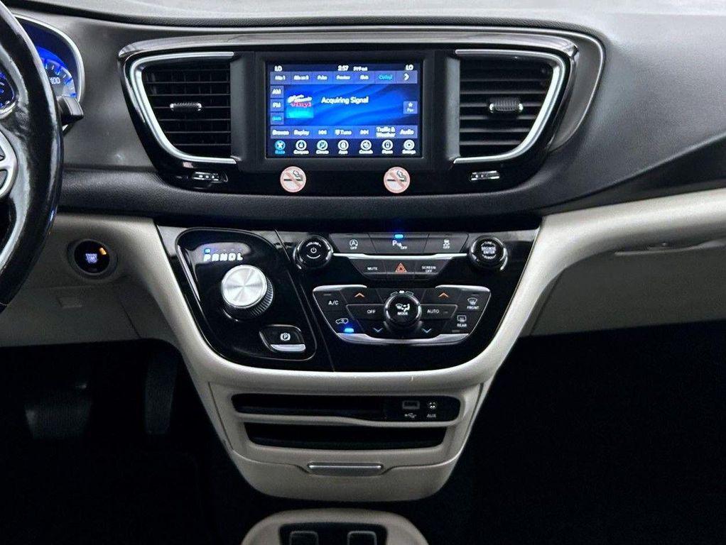 used 2020 Chrysler Pacifica car, priced at $15,198