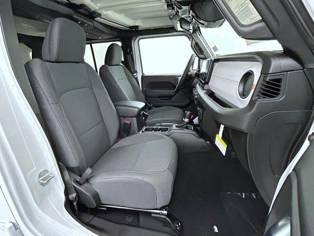 new 2026 Jeep Wrangler car, priced at $42,560