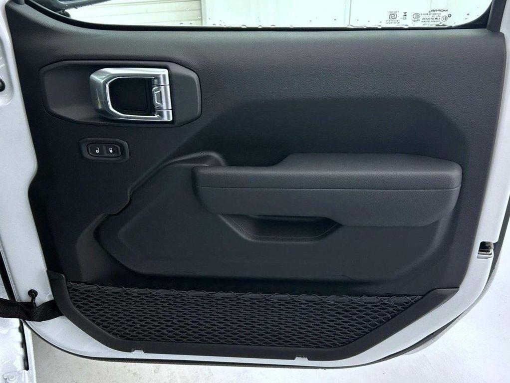 new 2026 Jeep Wrangler car, priced at $42,560