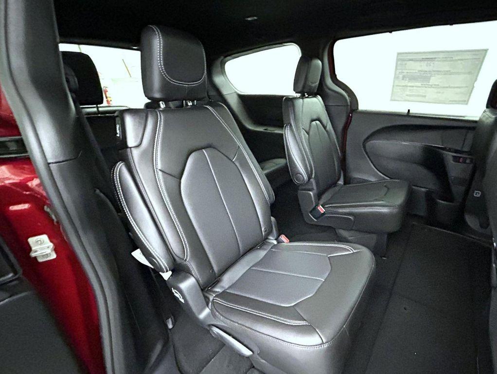 new 2026 Chrysler Pacifica car, priced at $42,984
