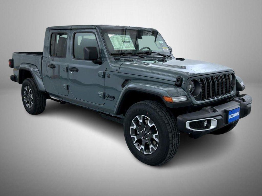 new 2026 Jeep Gladiator car, priced at $51,404