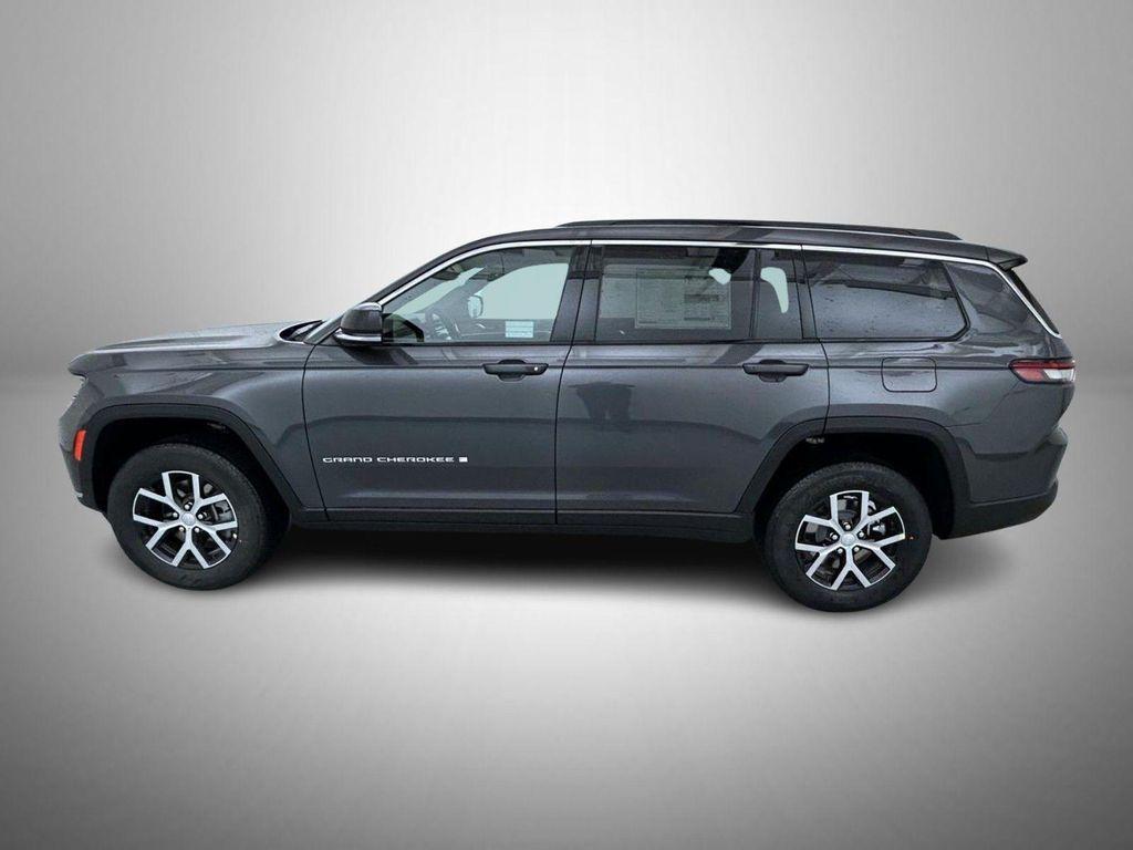 new 2025 Jeep Grand Cherokee L car, priced at $42,649