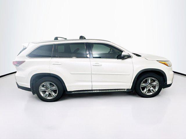 used 2015 Toyota Highlander car, priced at $16,996