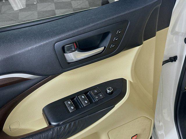 used 2015 Toyota Highlander car, priced at $16,996