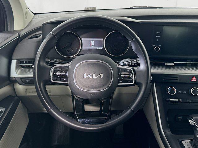 used 2024 Kia Carnival car, priced at $28,487