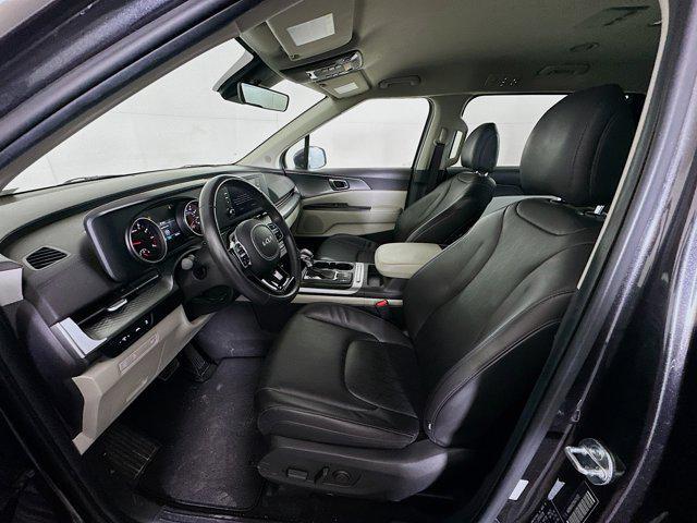 used 2024 Kia Carnival car, priced at $28,487