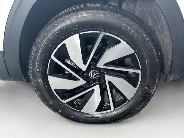 used 2025 Volkswagen Atlas car, priced at $30,487