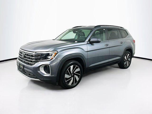 used 2025 Volkswagen Atlas car, priced at $29,987