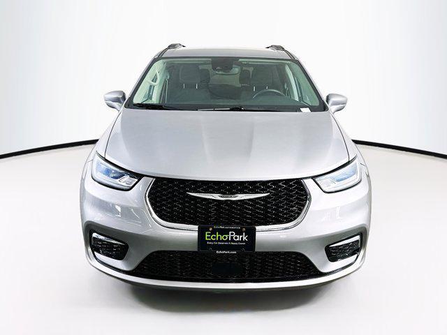 used 2021 Chrysler Pacifica car, priced at $22,987