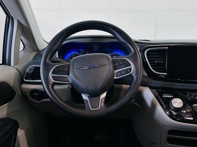 used 2021 Chrysler Pacifica car, priced at $22,987