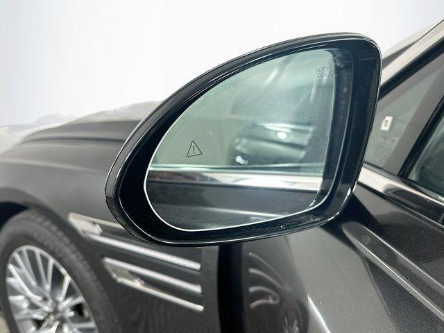 2024 Makalu Gray Genesis G80
