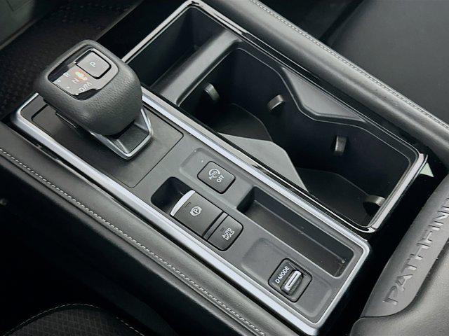 used 2025 Nissan Pathfinder car, priced at $27,487