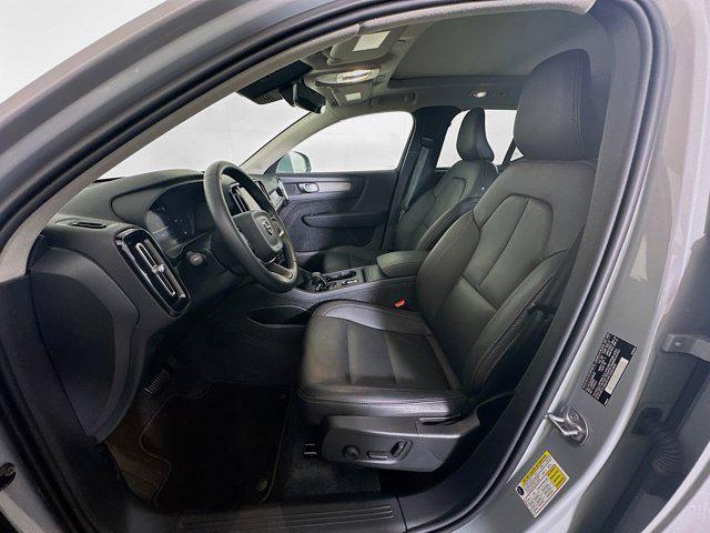 used 2025 Volvo XC40 car, priced at $26,487