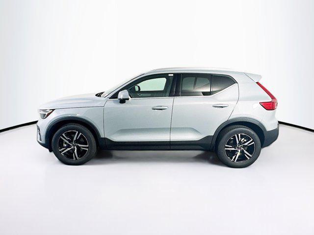 used 2025 Volvo XC40 car, priced at $26,487