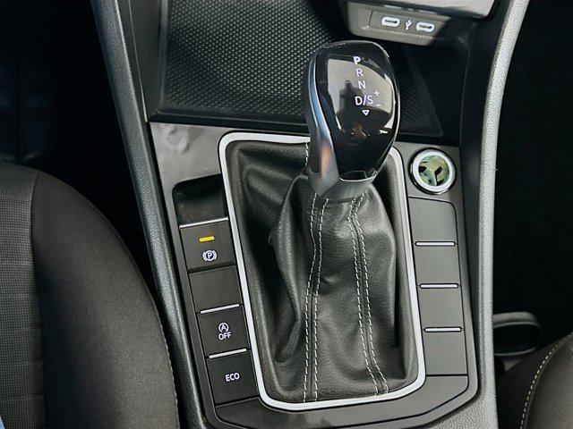 used 2024 Volkswagen Jetta car, priced at $15,987