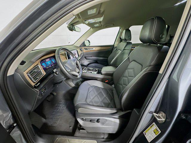 used 2025 Volkswagen Atlas car, priced at $30,487