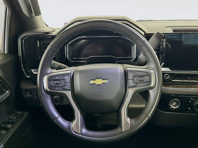 used 2024 Chevrolet Silverado 1500 car, priced at $32,487