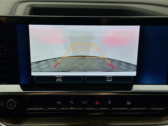 used 2024 Chevrolet Silverado 1500 car, priced at $32,487