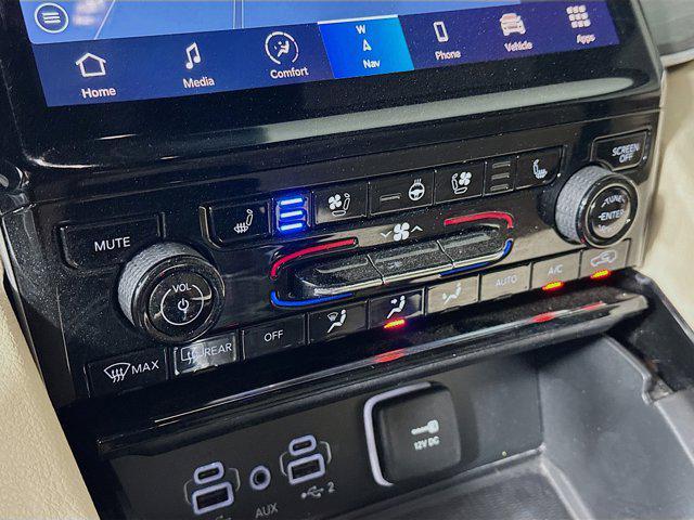 used 2023 Jeep Grand Cherokee car, priced at $27,987