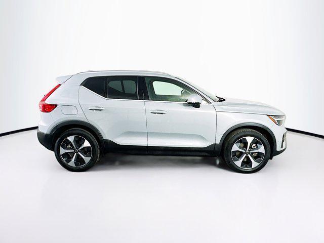 used 2025 Volvo XC40 car, priced at $27,987