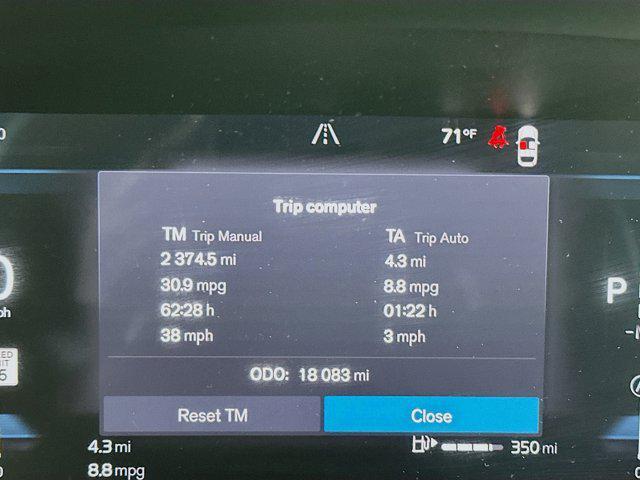 used 2025 Volvo XC40 car, priced at $27,987