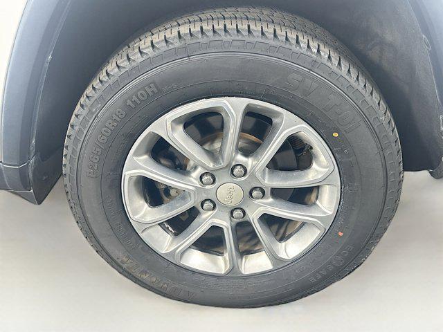 used 2016 Jeep Grand Cherokee car, priced at $11,996