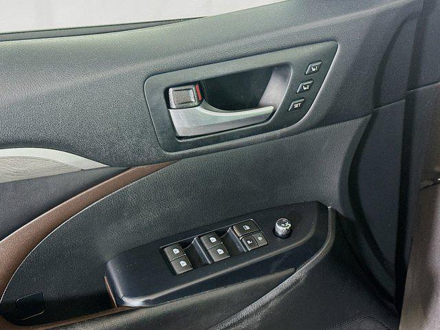 used 2017 Toyota Highlander car, priced at $17,996