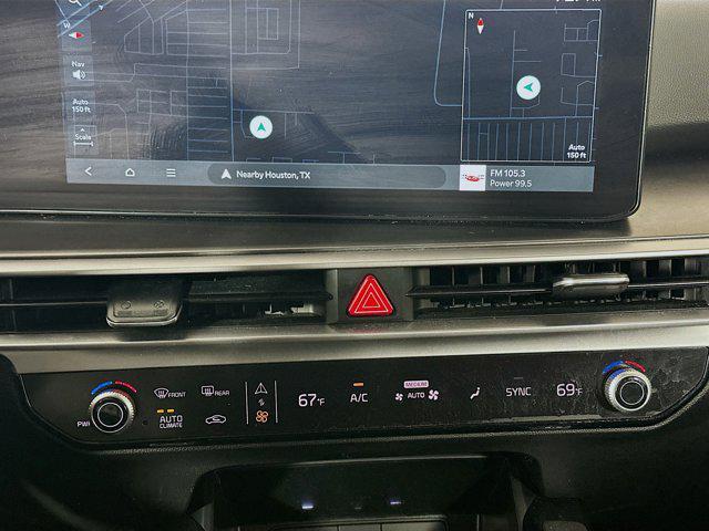 used 2024 Kia Sorento car, priced at $23,987