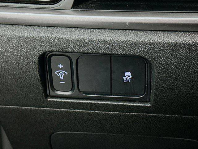 used 2024 Kia Sorento car, priced at $23,987