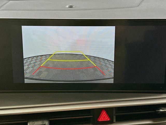 used 2024 Kia Sorento car, priced at $23,987