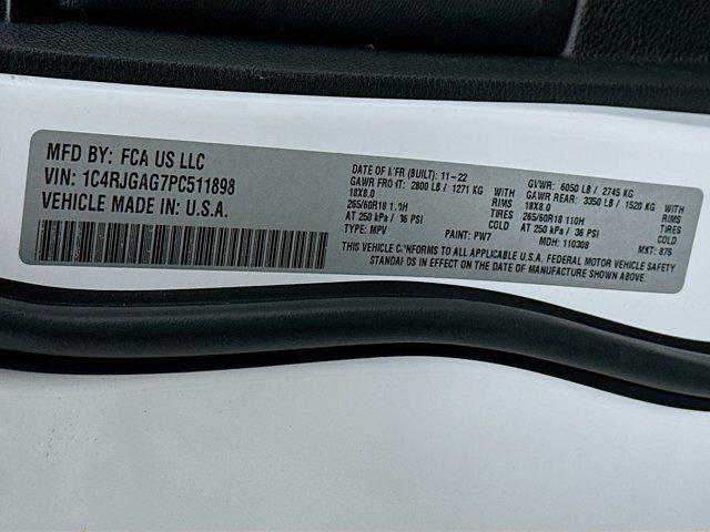 used 2023 Jeep Grand Cherokee car, priced at $24,496