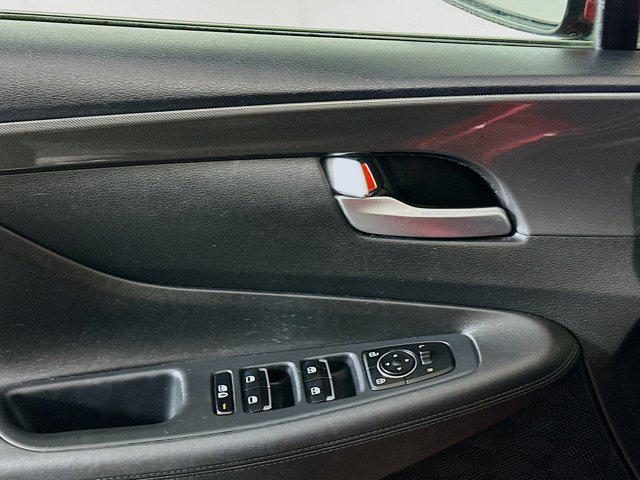 used 2022 Hyundai Santa Fe car, priced at $18,987