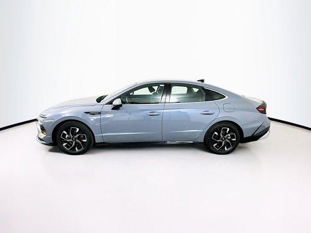 used 2025 Hyundai Sonata car, priced at $22,697