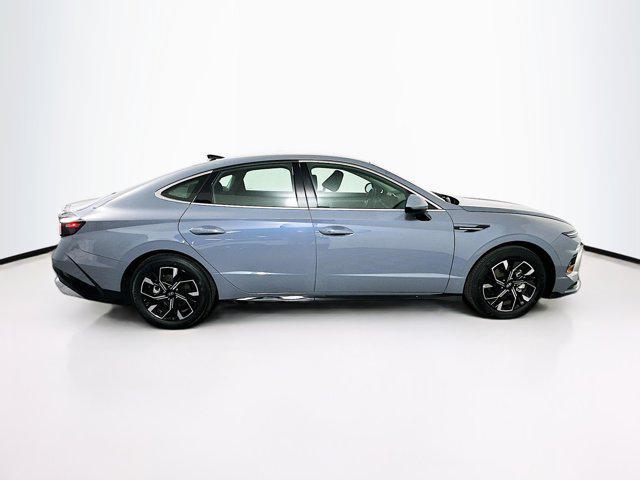 used 2025 Hyundai Sonata car, priced at $22,697