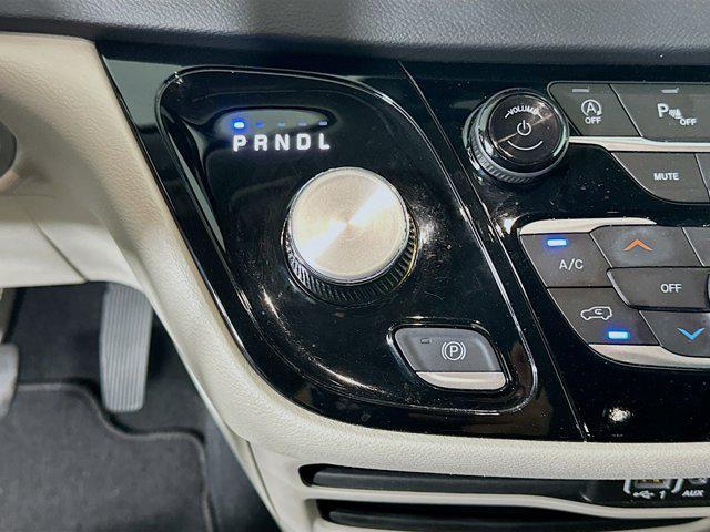 used 2024 Chrysler Pacifica car, priced at $24,997