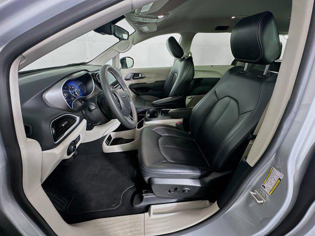 used 2024 Chrysler Pacifica car, priced at $24,997