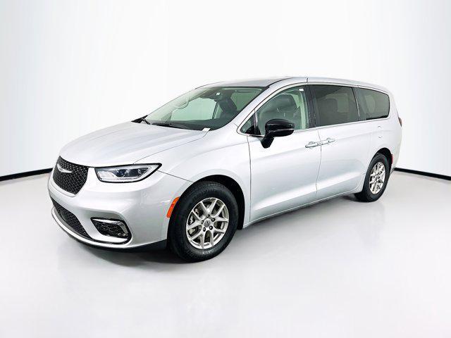 used 2024 Chrysler Pacifica car, priced at $24,997