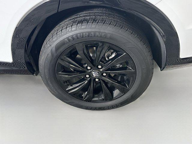 used 2025 Buick Envista car, priced at $23,687