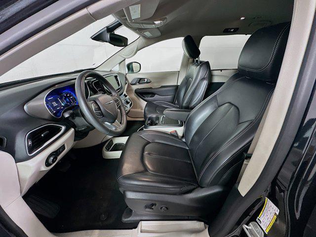 used 2023 Chrysler Pacifica car, priced at $21,996