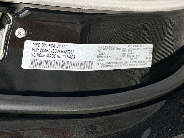 used 2023 Chrysler Pacifica car, priced at $21,996