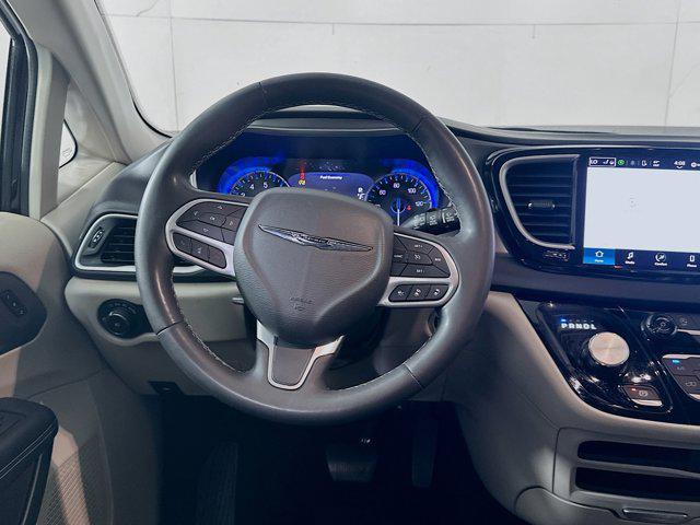used 2023 Chrysler Pacifica car, priced at $21,996