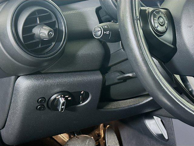 used 2021 MINI Hardtop car, priced at $13,497