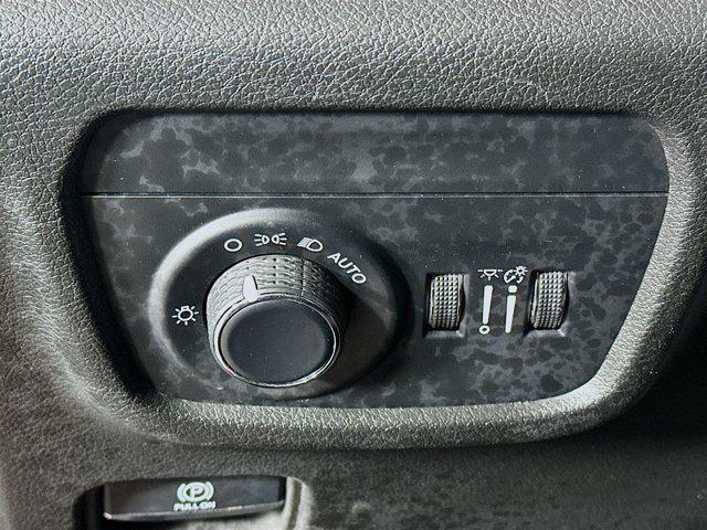 used 2023 Jeep Grand Cherokee L car, priced at $25,922