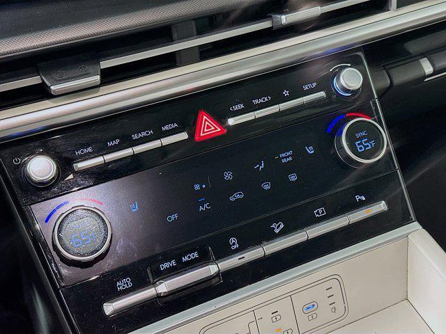 used 2025 Hyundai Santa Fe car, priced at $27,496