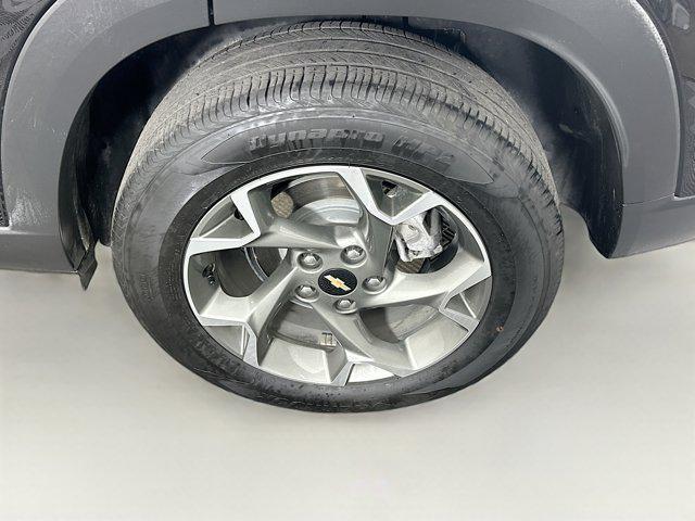used 2025 Chevrolet Trax car, priced at $19,987