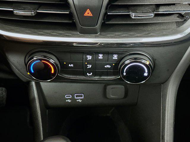 used 2025 Buick Encore GX car, priced at $20,212