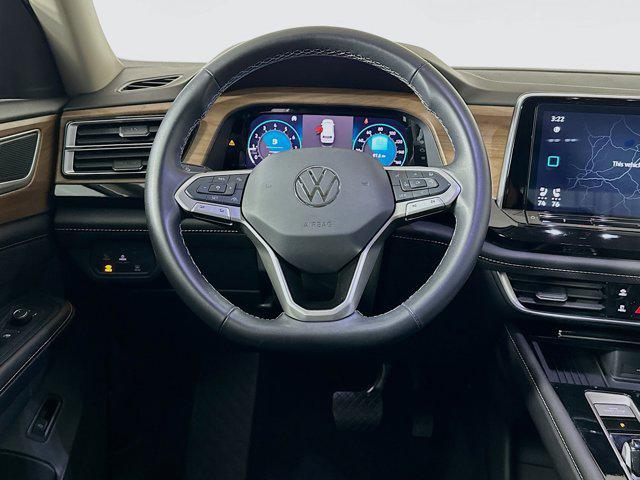 used 2025 Volkswagen Atlas car, priced at $30,487