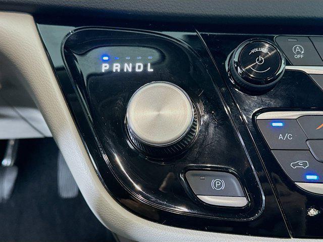 used 2024 Chrysler Pacifica car, priced at $26,987