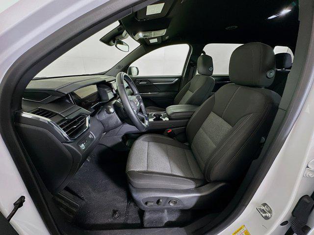 used 2025 GMC Acadia car, priced at $30,996