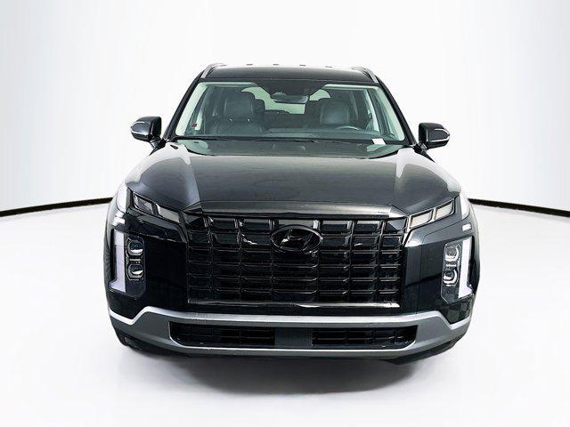 used 2025 Hyundai Palisade car, priced at $30,987